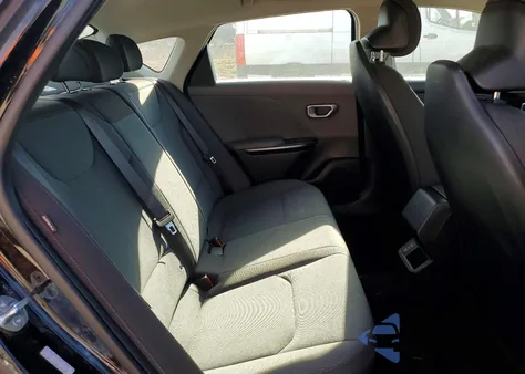 2025 Kia K4 Lx z USA, uszkodzony, nr VIN 3KPFT4DEXSE060005